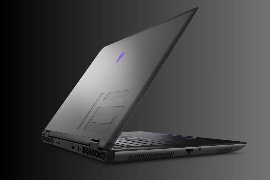 Dell Alienware M16 R2 Design