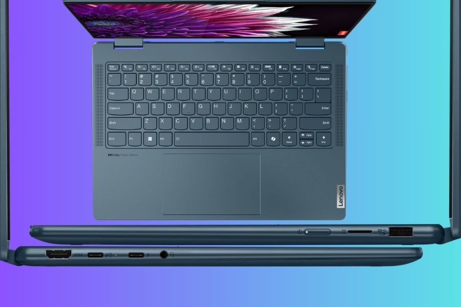 Lenovo Yoga 7 2024 Ports and Keyboard